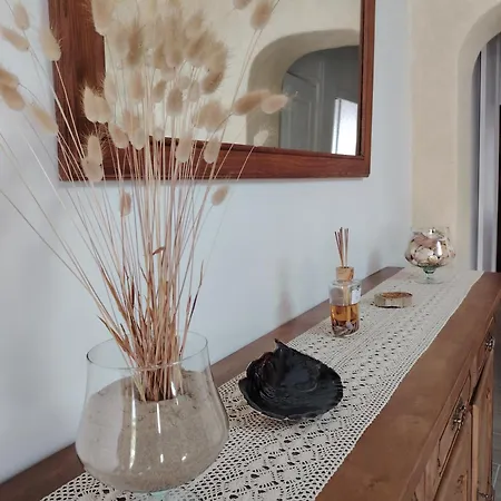 Petit Pied-a-terre A